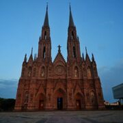 Descubre los mejores lugares turísticos de Michoacán