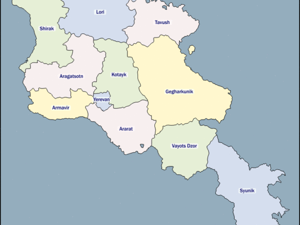 Mapa de Armenia con nombres y sin nombres