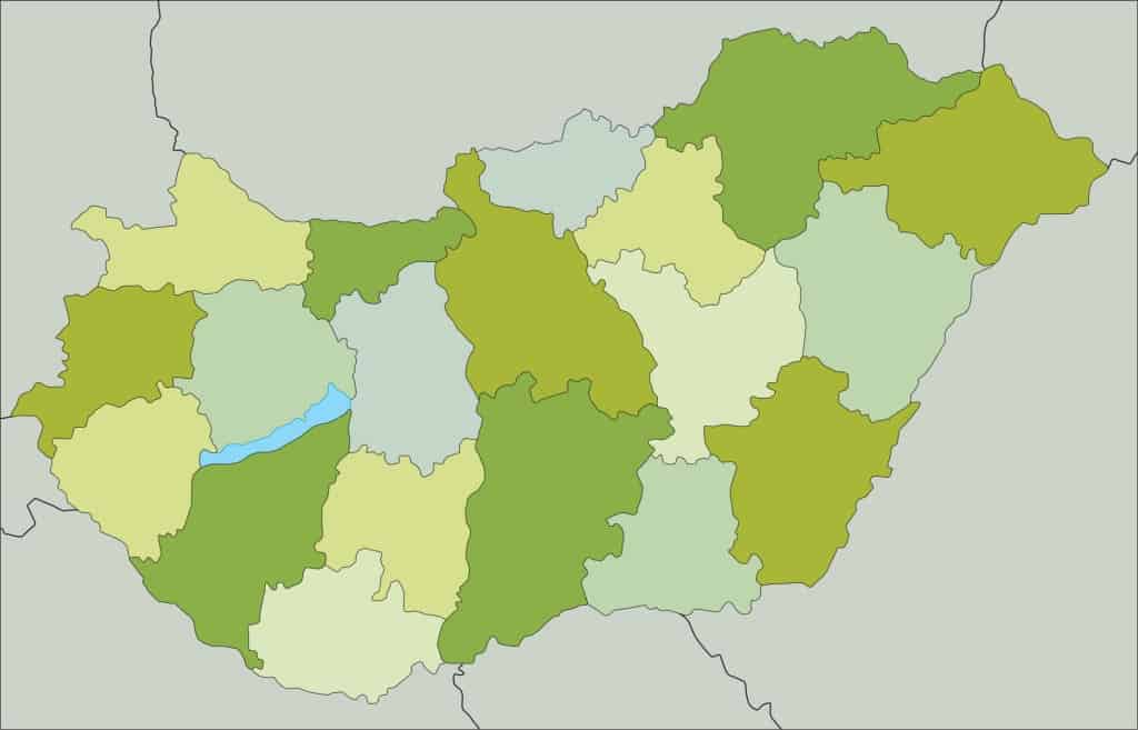 Mapa de Hungría con nombres y sin nombres