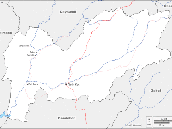 Mapa de Oruzgan con nombres y sin nombres