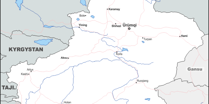 Mapa de Xinjiang con nombres y sin nombres